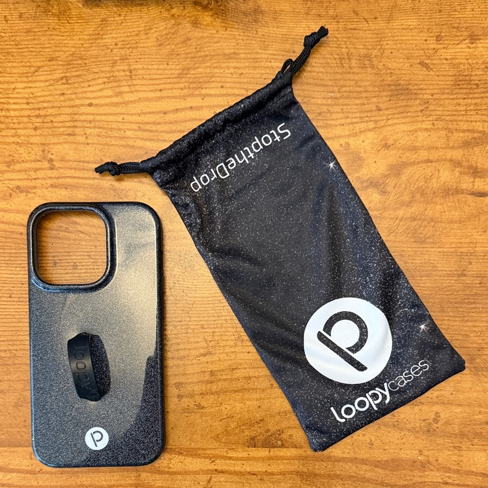 Loopy Case Sparkling Black Phone Case with Loop. iPhone 14 Pro.
